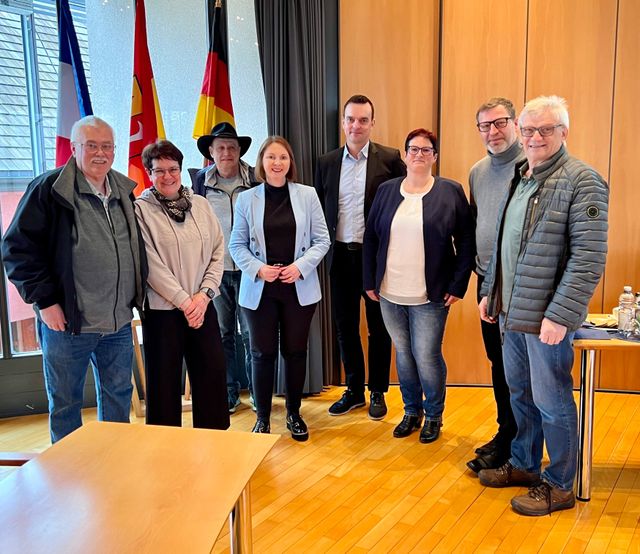 „Die Schulbauförderung wurde an die aktuellen Herausforderungen angepasst“ – Sandra Boser MdL zu Besuch bei der Gemeinde Friesenheim